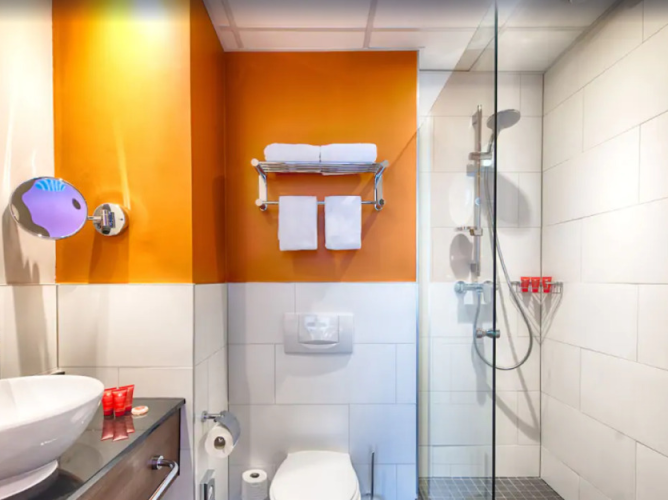 Leonardo Hotel Amsterdam City Center - Immagine 9