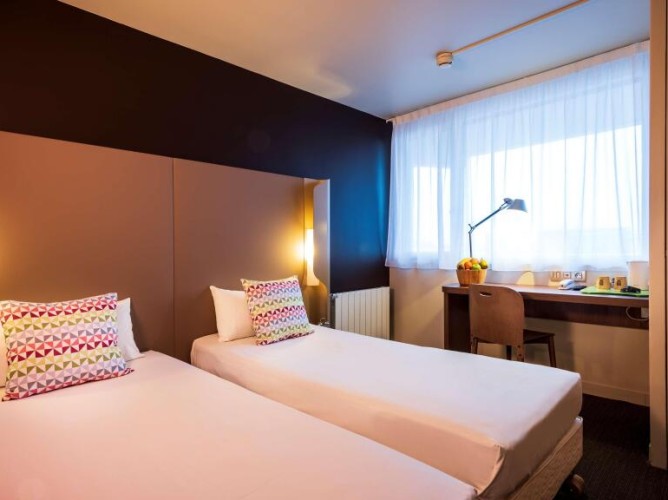 Hotel Campanile Amsterdam Zuidoost - Immagine 6