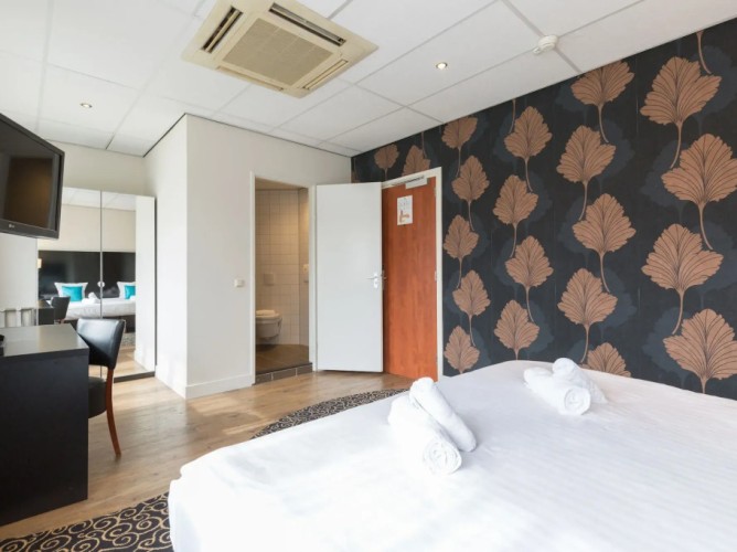 New West Inn Amsterdam - Immagine 5