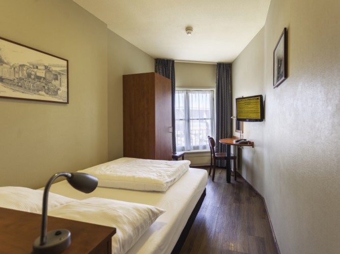 A Train Hotel - Immagine 3