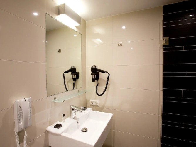 Royal Amsterdam Hotel - Immagine 7