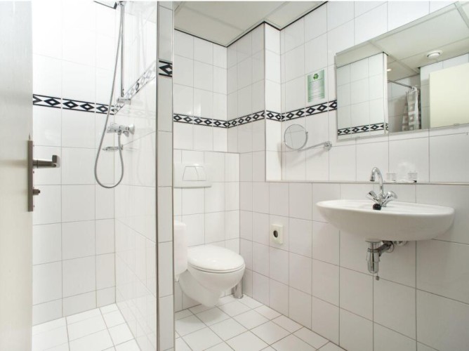 New West Inn Amsterdam - Immagine 10
