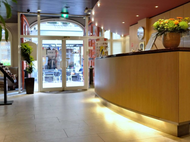 Best Western Dam Square Inn - Immagine 2