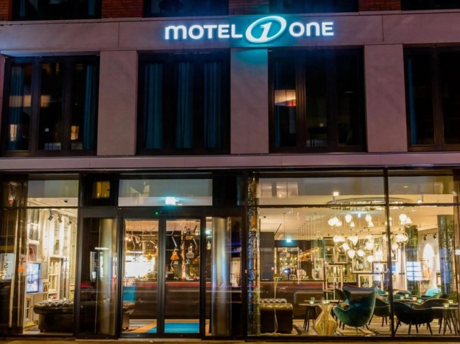 Motel One Amsterdam - Waterlooplein - Immagine 1