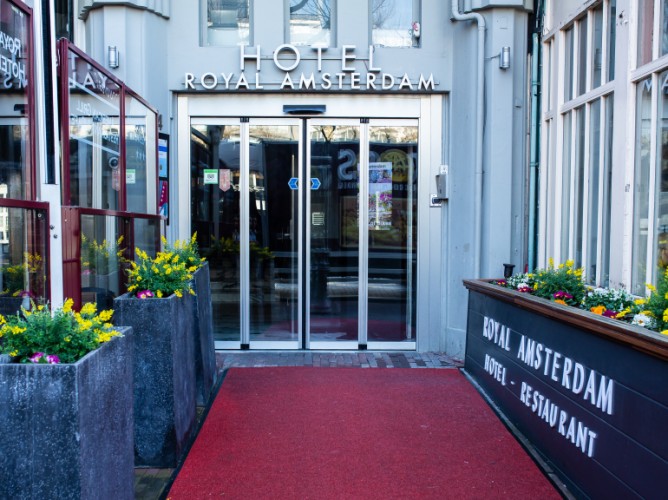 Royal Amsterdam Hotel - Immagine 1