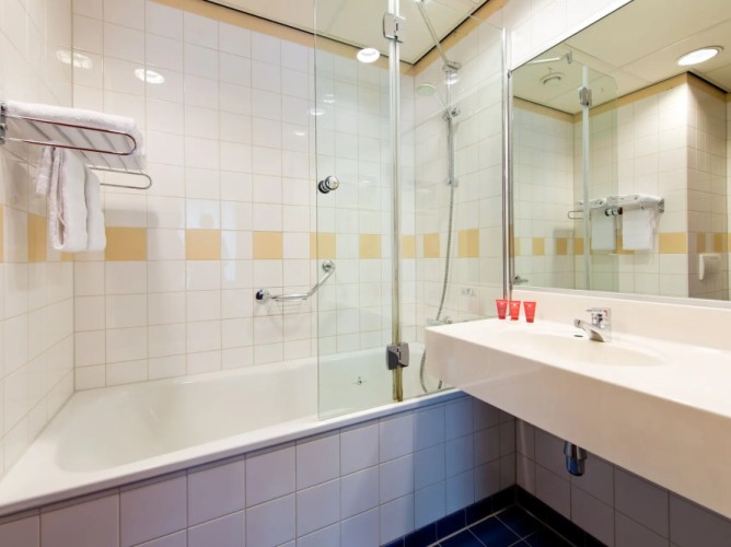 Leonardo Hotel Amsterdam City Center - Immagine 8