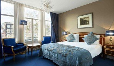 Ambassade Hotel