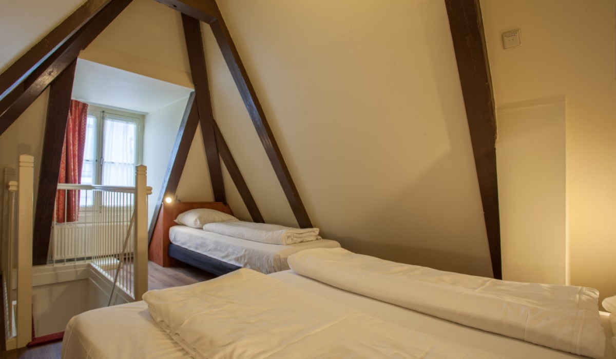 A Train Hotel - Immagine 7