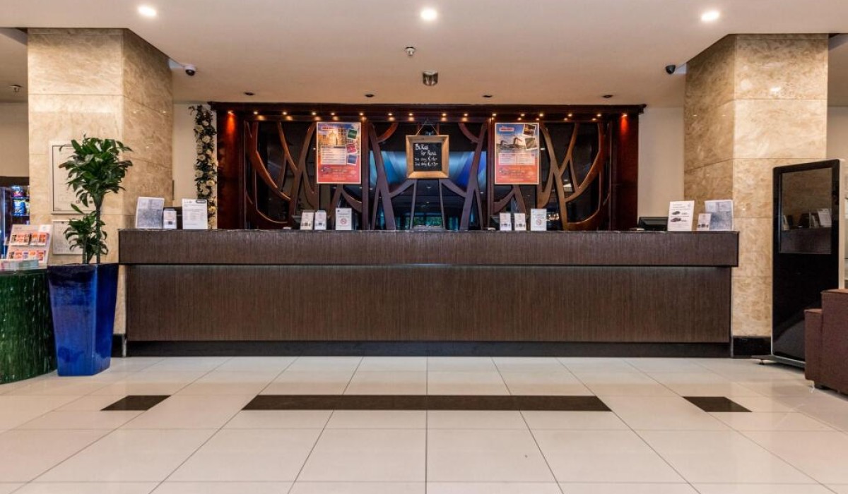 XO Hotels Blue Tower - Immagine 2
