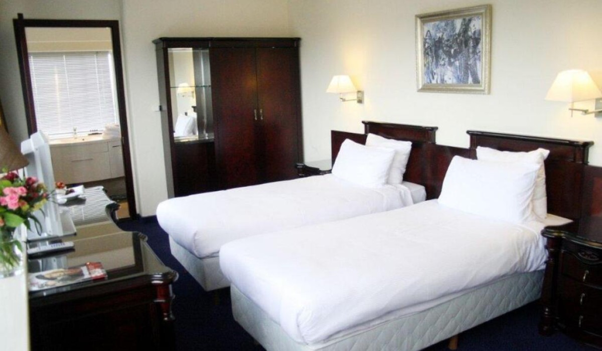 XO Hotels Blue Tower - Immagine 3