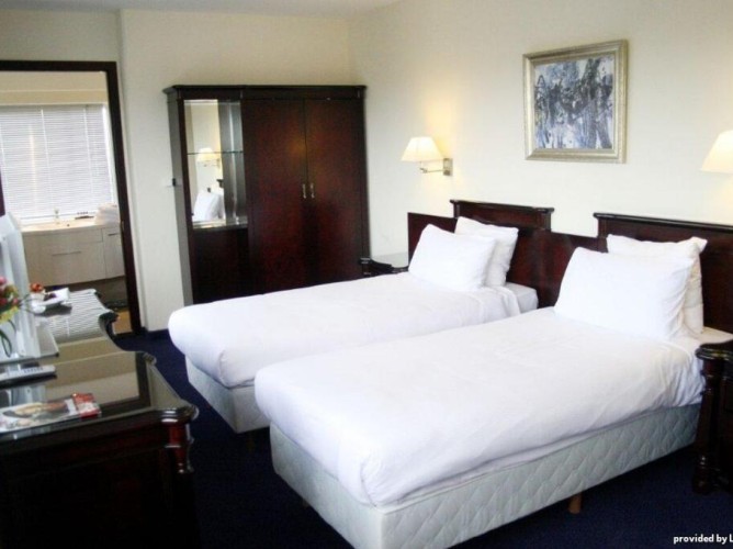 XO Hotels Blue Tower - Immagine 3