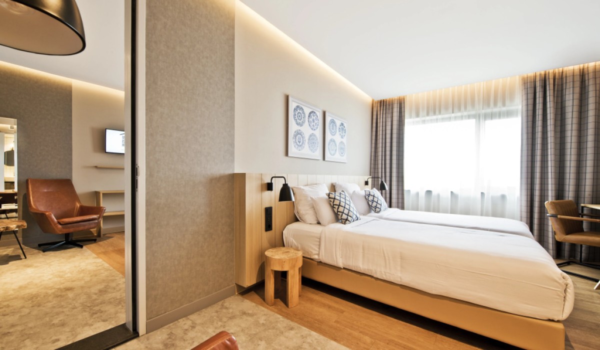 Urban Lodge Hotel - Immagine 6