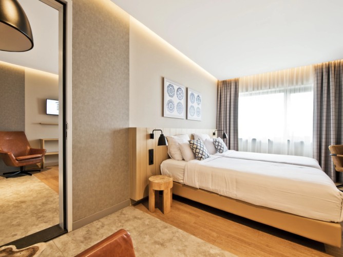 Urban Lodge Hotel - Immagine 6