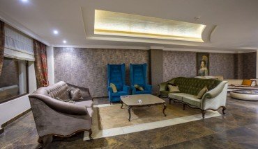 Azka Restaurant