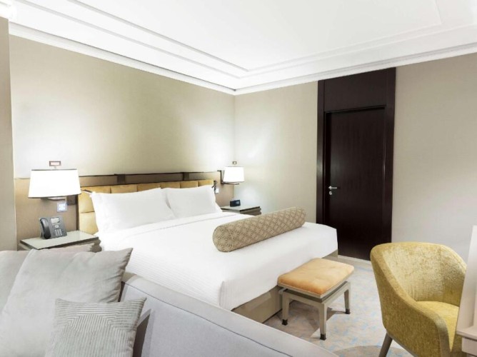 The Hotel Galleria Jeddah, Curio Collection by Hilton - Immagine 3