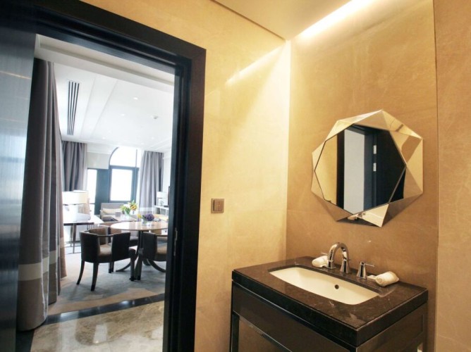 The Hotel Galleria Jeddah, Curio Collection by Hilton - Immagine 9