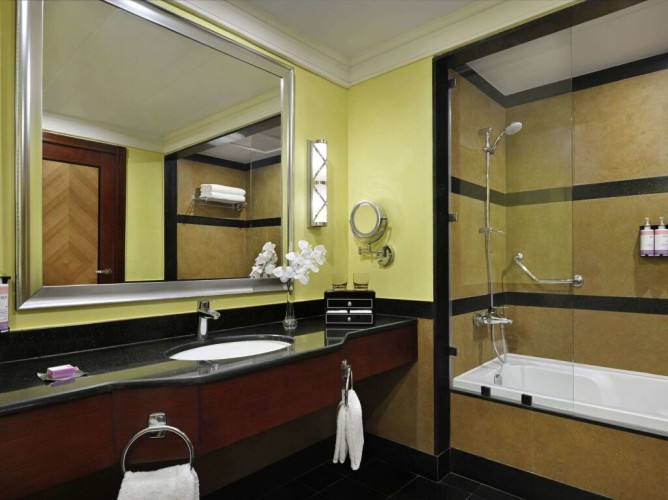 Mövenpick Hotel City Star Jeddah - Immagine 9