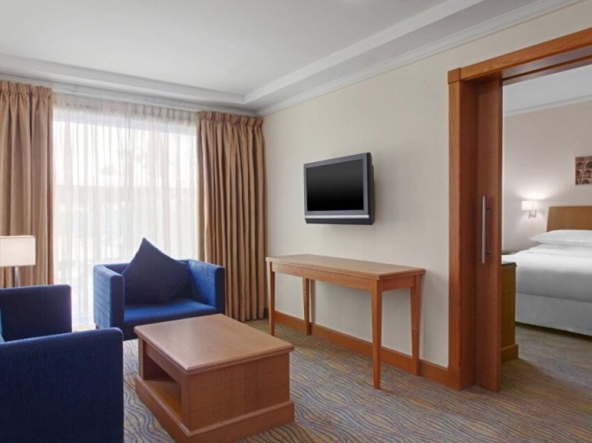 Sheraton Jeddah Hotel - Saudi Brothers Commercial Company Branch - Immagine 2