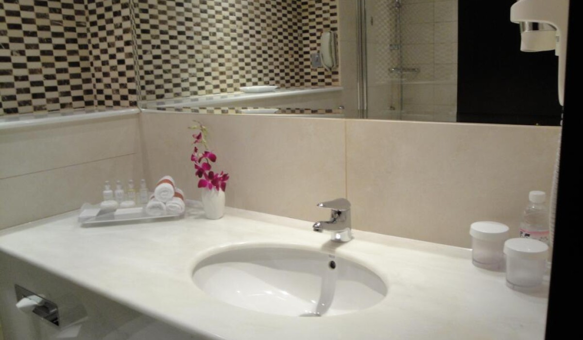 Crowne Plaza Jeddah by IHG - Immagine 10