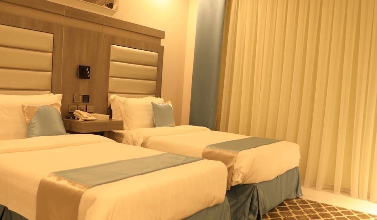Manazeli Al Corniche Hotel - Immagine 2