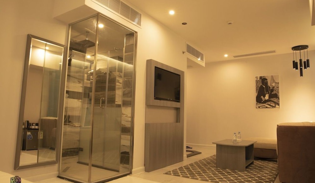 Manazeli Al Corniche Hotel - Immagine 7