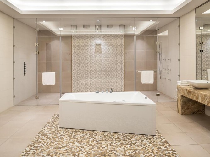Crowne Plaza Riyadh RDC Hotel & Convention by IHG - Immagine 8