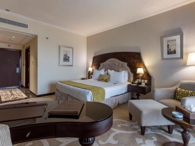 Crowne Plaza Riyadh Al Waha - Immagine 7