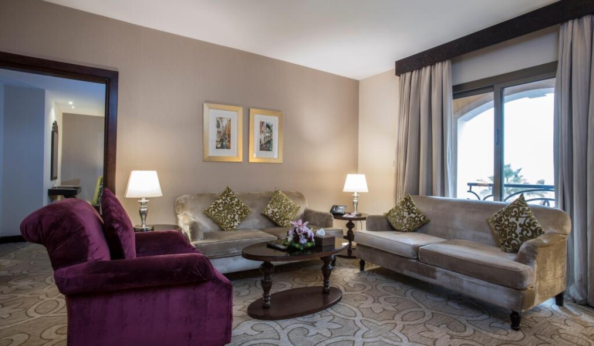 Crowne Plaza Riyadh Al Waha - Immagine 6