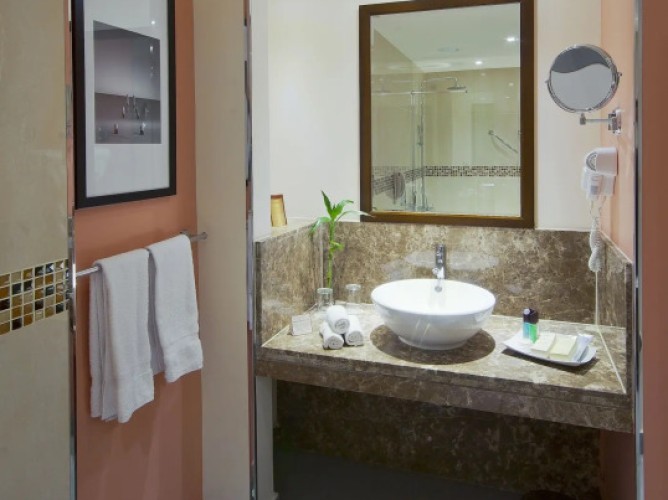 Novotel Suites Riyadh Olaya - Immagine 9