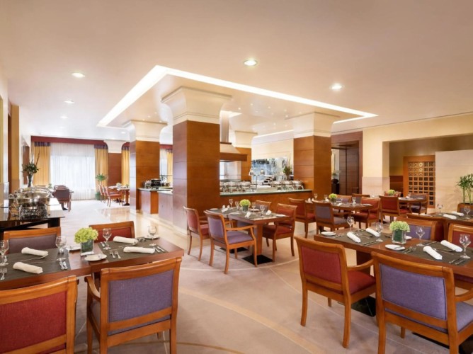 Sheraton Riyadh Hotel & Towers - Immagine 6