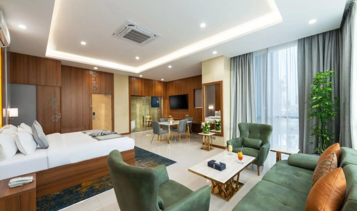 Sunday Luxury Central formerly Anan hotel - Immagine 1