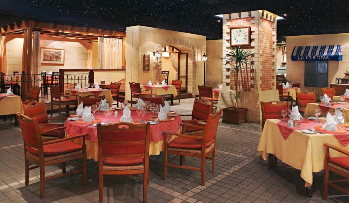 Sheraton Riyadh Hotel & Towers - Immagine 9