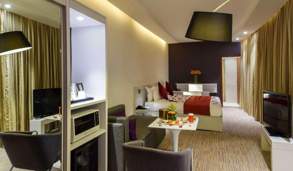 Novotel Suites Riyadh Center - Immagine 4