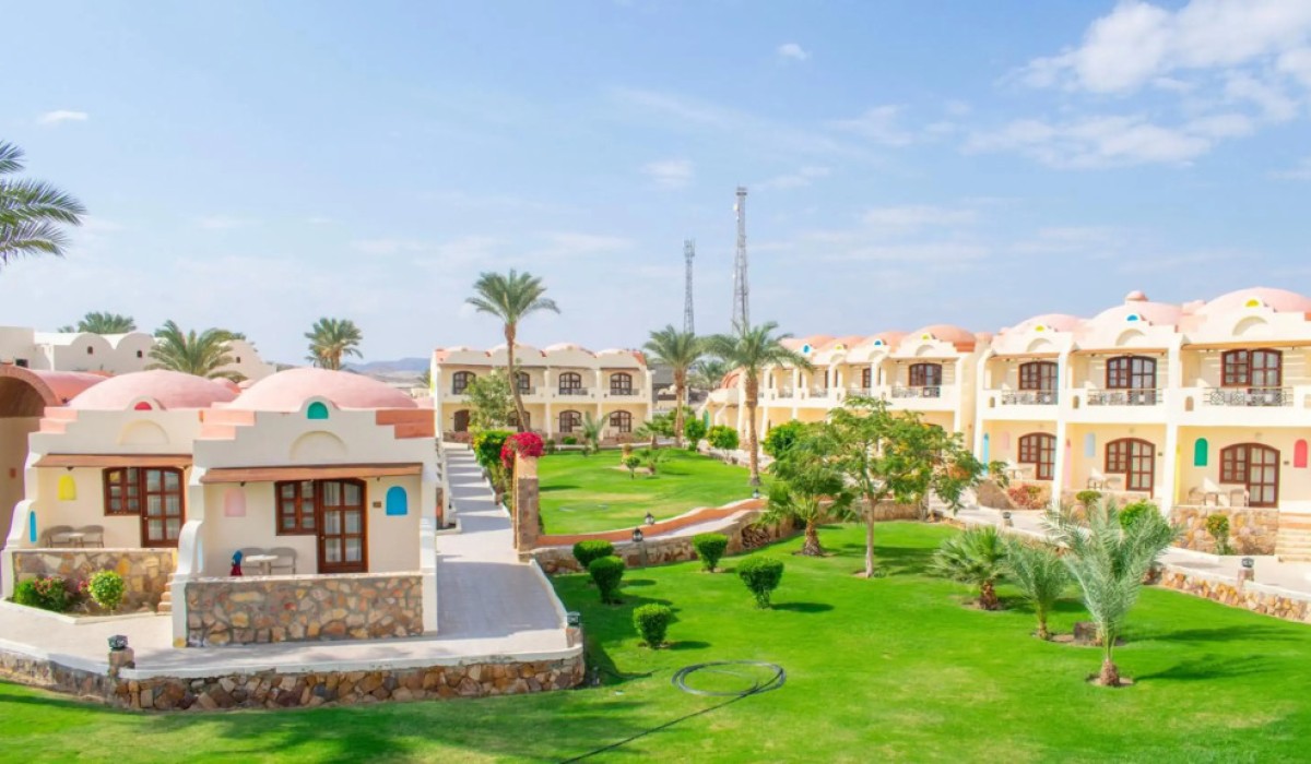 Protels Crystal Beach Resort - Immagine 2