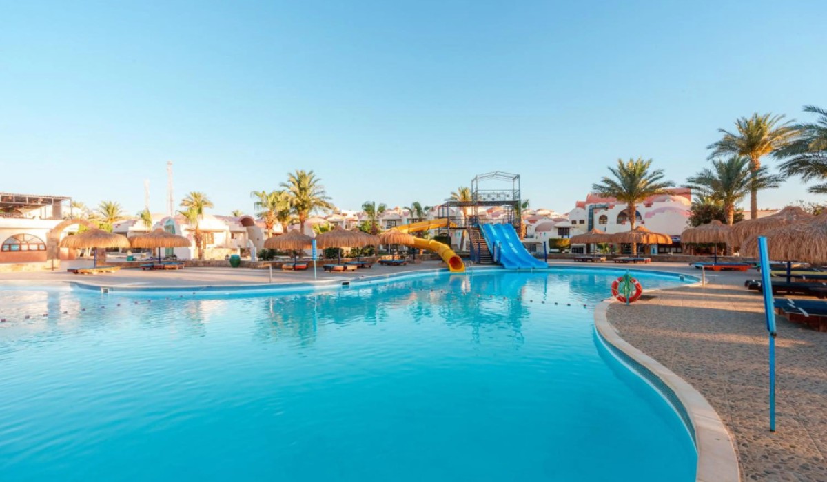 Protels Crystal Beach Resort - Immagine 4