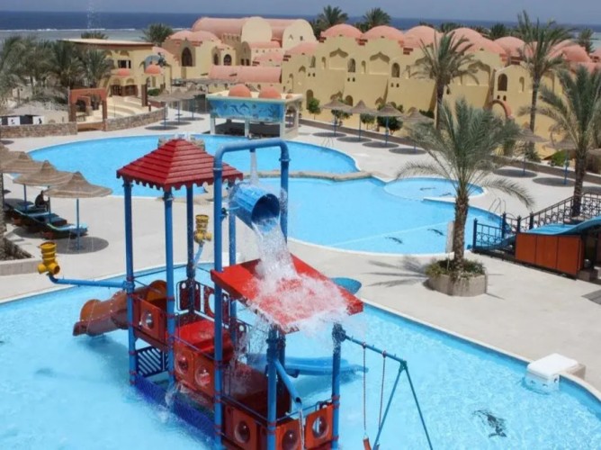 Bliss Marina Beach Resort All Inclusive - Immagine 9