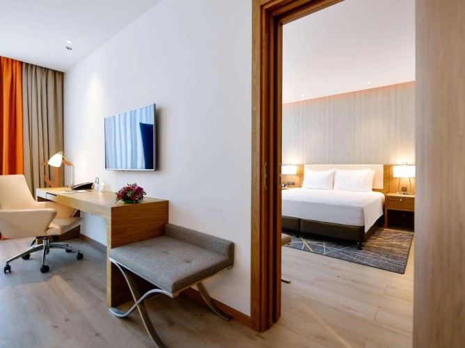 Clarion Hotel Jeddah Airport - Immagine 7