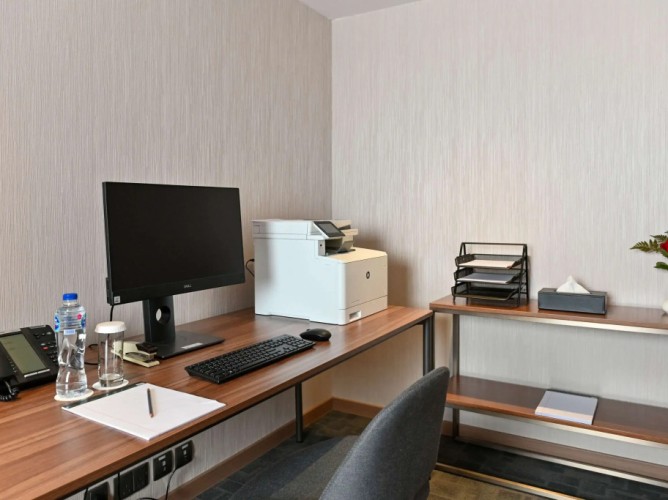 Clarion Hotel Jeddah Airport - Immagine 5