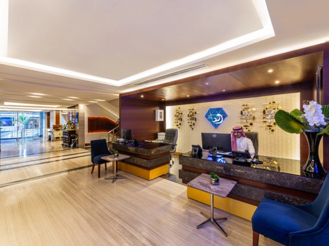 Blue Diamond Hotel - Immagine 2