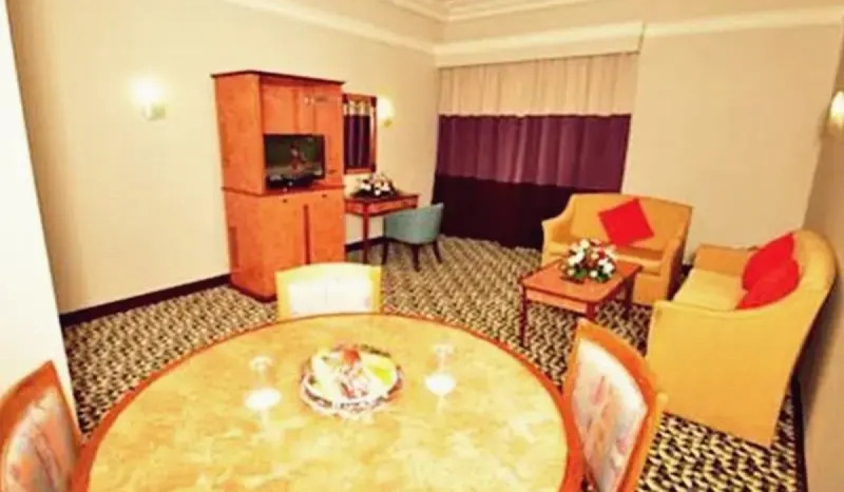 Regency Jeddah Hotel - Immagine 4