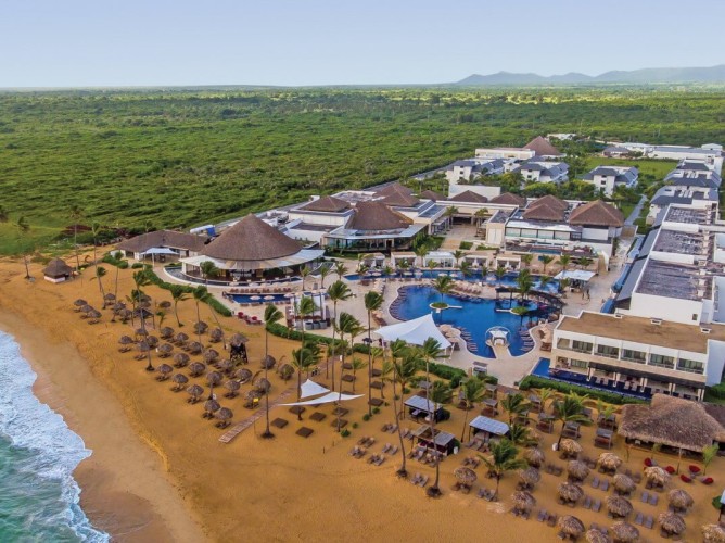 Royalton CHIC Punta Cana - Immagine 1