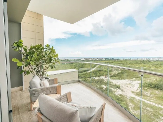 Three-bedroom Apartment With Balcony in Cap Cana - Immagine 6