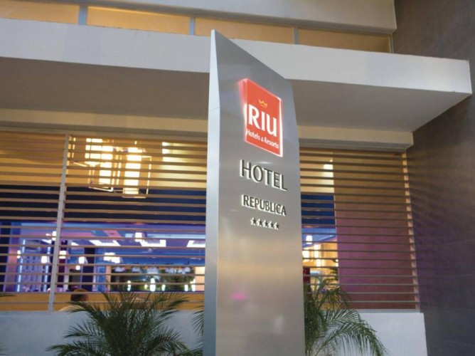 Hotel Riu Republica - Adults only - All Inclusive - Immagine 1
