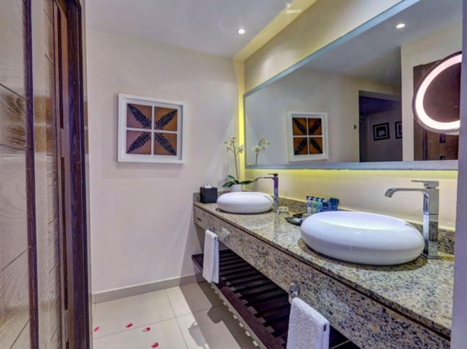 Hideaway at Royalton Punta Cana, An Autograph Collection All Inclusive Resort & Casino – Adults Only - Immagine 9