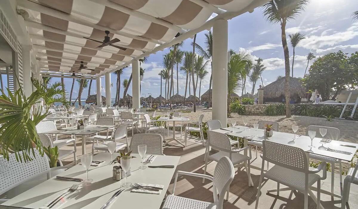 Bahia Principe Gran Bavaro All inclusive - Bahia Principe Grand Turquesa dettagli del beach bar