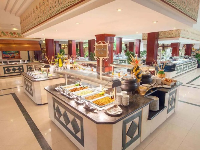 Bahia Principe Gran Bavaro All inclusive - Bahia Principe Grand Turquesa buffet del ristorante bouganville