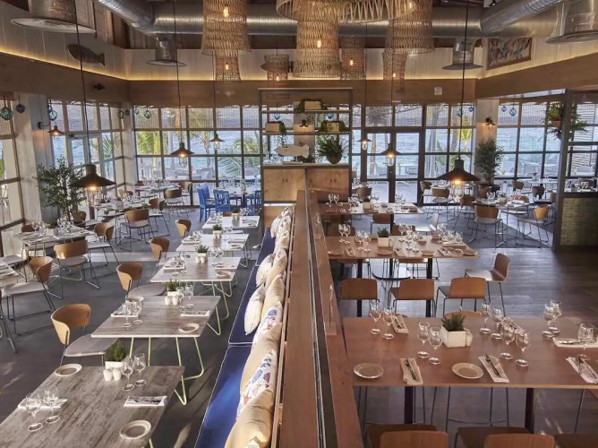 Bahia Principe Gran Bavaro All inclusive - Il Ristorante a la carte Fish Restaurant del Bahia Principe Grand Turquesa offre specialità di pesce e frutti di mare fresch ideale per cene romantiche o conviviali.