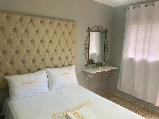 Glamour Hotel - Immagine 6