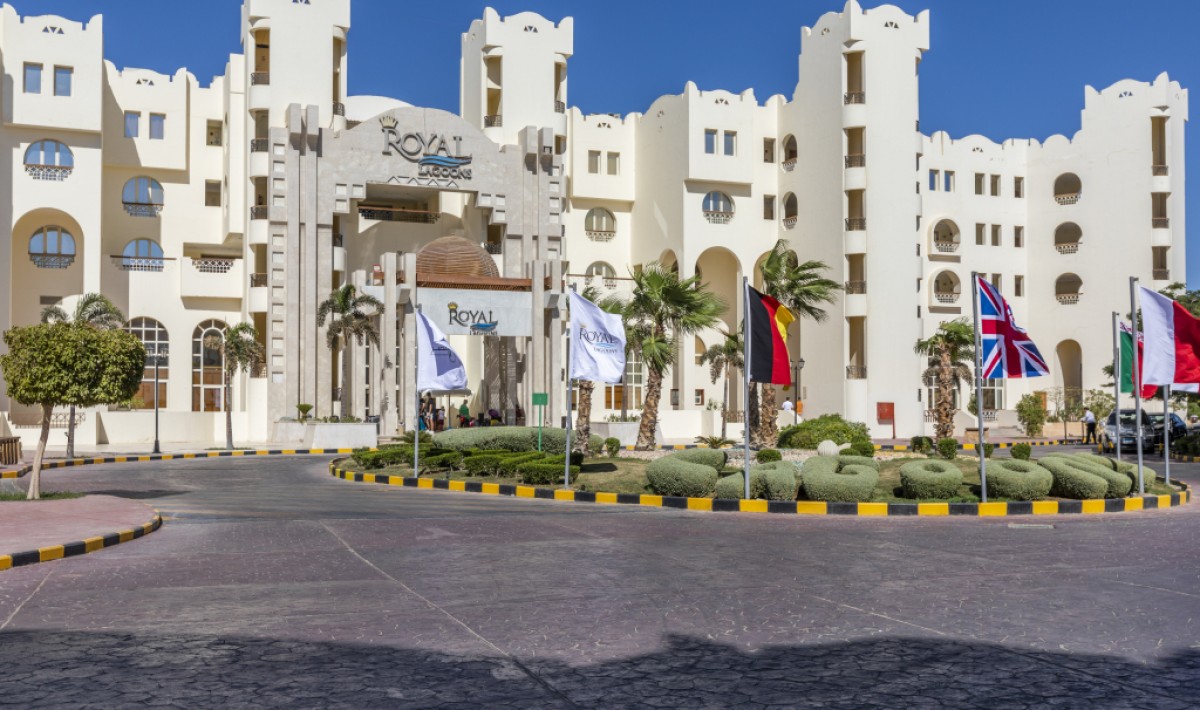Royal Lagoons Resort & Aqua Park Families and Couples Only - Immagine 1
