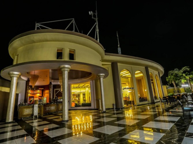 Mirage Bay Resort and Aqua Park - Immagine 1